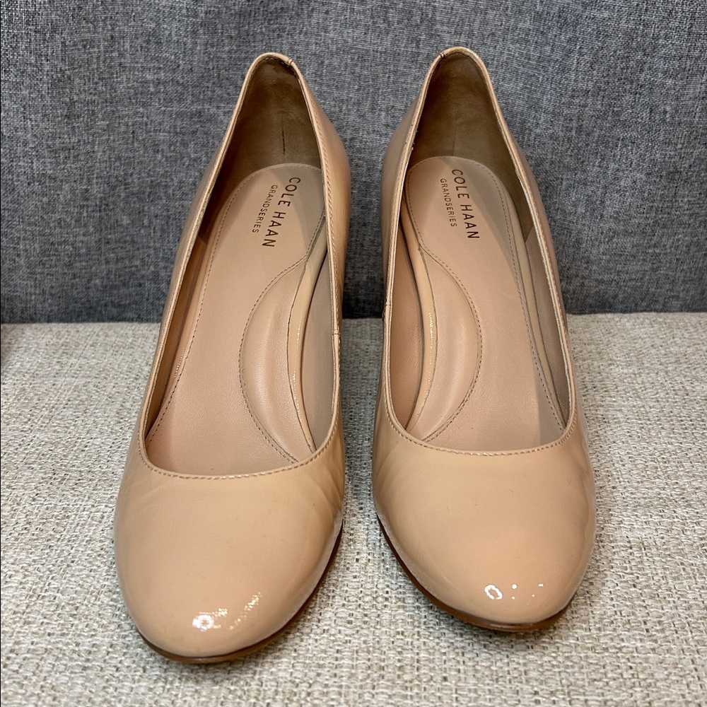Cole Hahn Patent Leather Nude Pumps - Picture 3 of 9